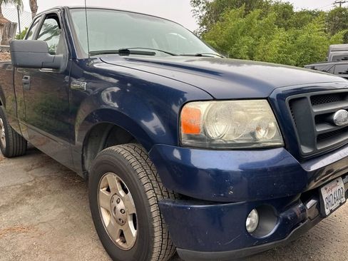 Used 2007 Ford F150 STX image 2