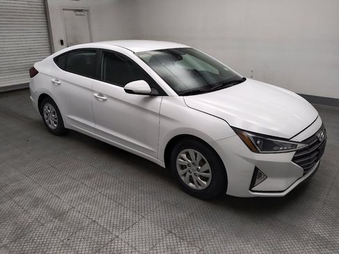 Used 2020 Hyundai Elantra SE w/ Cargo Package (C1) FWD image 11