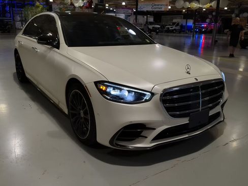 Certified 2023 Mercedes-Benz S 580 4MATIC Sedan image 5