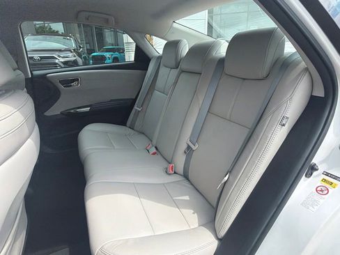 Used 2015 Toyota Avalon XLE FWD image 15