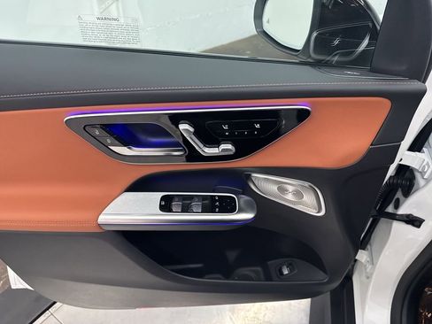 New 2026 Mercedes-Benz GLC 300 image 17