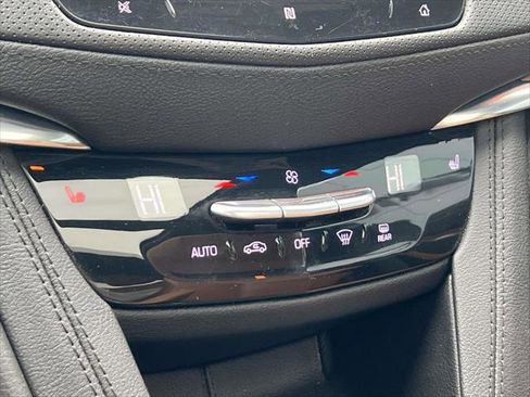 Used 2021 Cadillac XT5 Premium Luxury AWD/4WD image 34