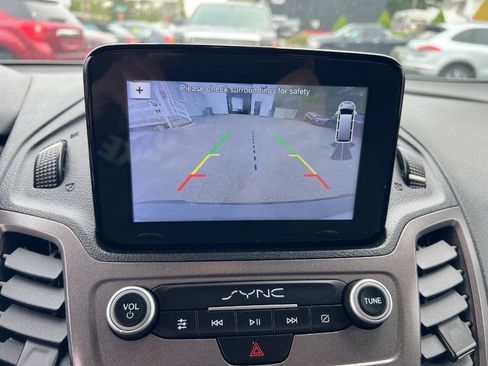 Used 2020 Ford Transit Connect XL FWD image 23