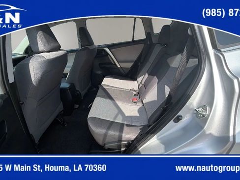 Used 2015 Toyota RAV4 LE FWD image 17