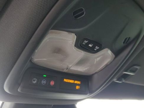 Used 2021 Chevrolet TrailBlazer RS w/ Convenience Package image 18