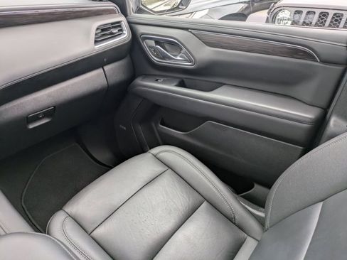 Used 2024 Chevrolet Tahoe LT image 15