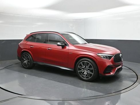 Certified 2025 Mercedes-Benz GLC 43 AMG 4MATIC image 26