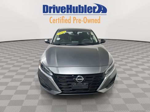 Used 2024 Nissan Altima 2.5 SV image 3