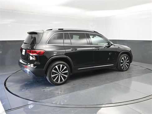 Used 2023 Mercedes-Benz GLB 250 4MATIC image 15