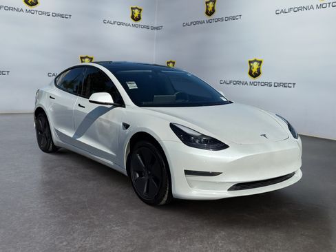 Used 2023 Tesla Model 3 Standard Range RWD image 7