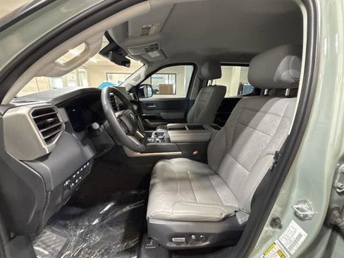 Used 2024 Toyota Tundra Limited w/ TRD Off-Road Package AWD/4WD image 17
