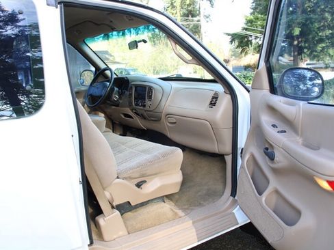 Used 1997 Ford F150 XL image 13