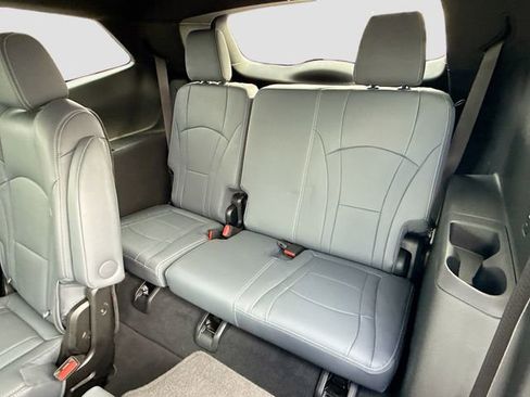 Used 2024 Buick Enclave Essence w/ Experience Buick Package image 29