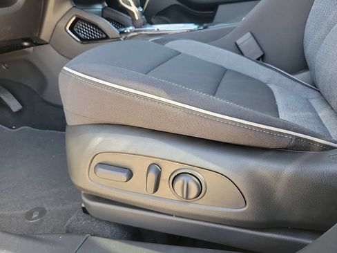 New 2026 Chevrolet TrailBlazer LT w/ Convenience Package FWD image 12