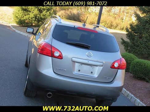 Used 2009 Nissan Rogue SL w/ Premium Pkg AWD/4WD image 16