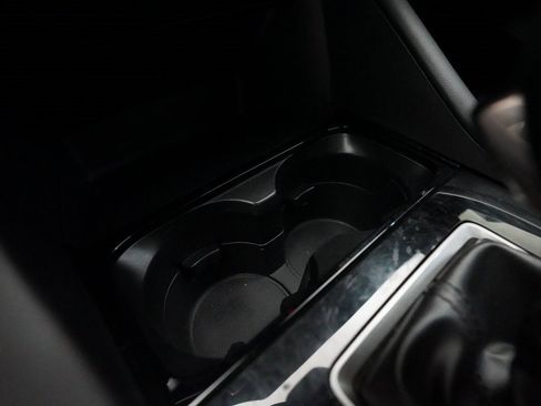 Used 2024 MAZDA MAZDA3 s image 17