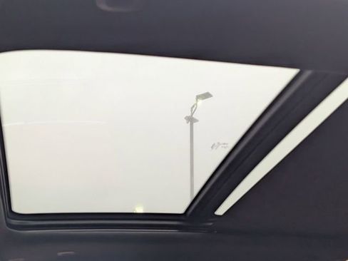 Used 2022 RAM 1500 Limited image 12