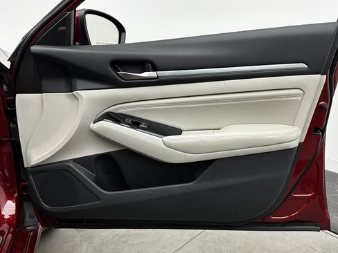 Used 2022 Nissan Altima 2.5 SL image 34