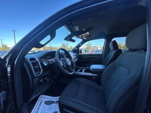 Used 2025 RAM 1500 Big Horn AWD/4WD image 38