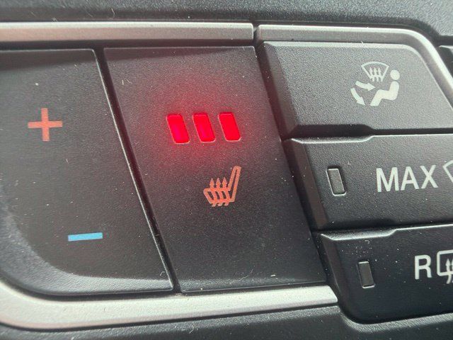 Used 2020 Ford Fusion SEL FWD image 31