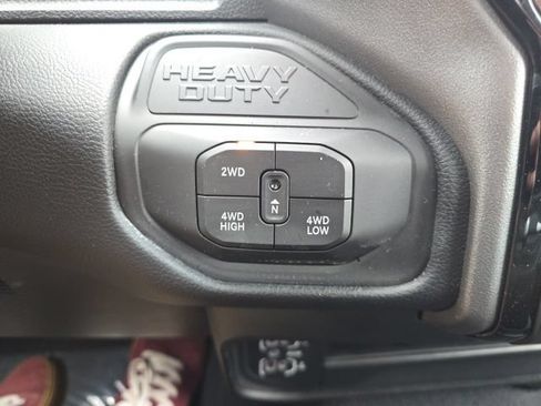 Certified 2025 RAM 2500 Big Horn AWD/4WD image 19