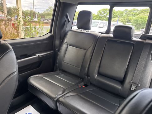 Used 2023 Ford F150 Lariat RWD image 38