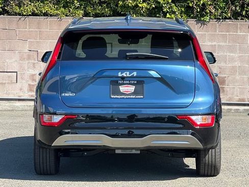Used 2025 Kia Niro Wind FWD image 7