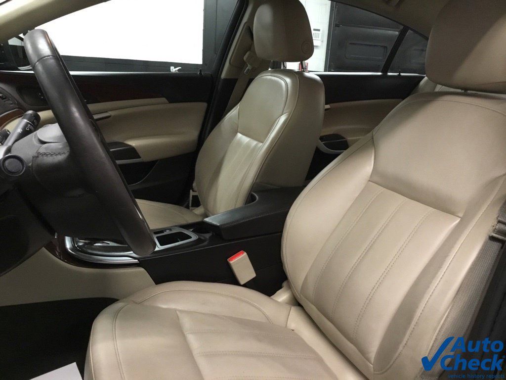 Used 2017 Buick Regal Premium w/ Driver Confidence Package #1 FWD image 25