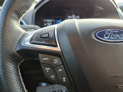 Used 2022 Ford Edge ST w/ Equipment Group 401A image 18