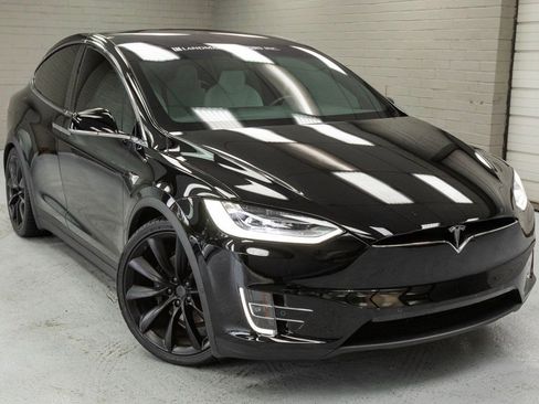 Used 2020 Tesla Model X Long Range AWD image 11