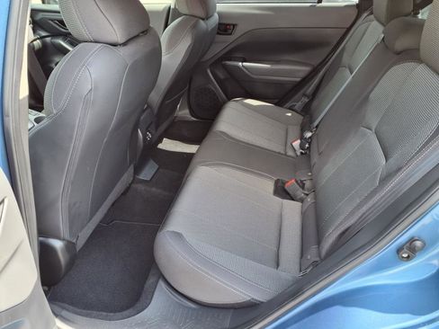 Used 2024 Subaru Crosstrek 2.0i Premium image 8