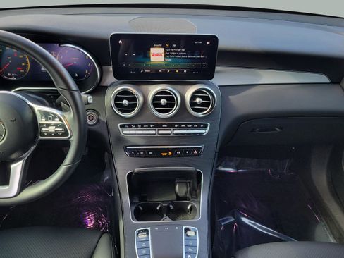Certified 2022 Mercedes-Benz GLC 300 image 18
