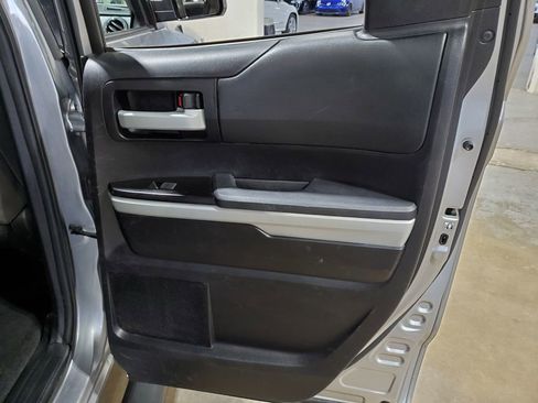 Used 2019 Toyota Tundra SR5 image 22