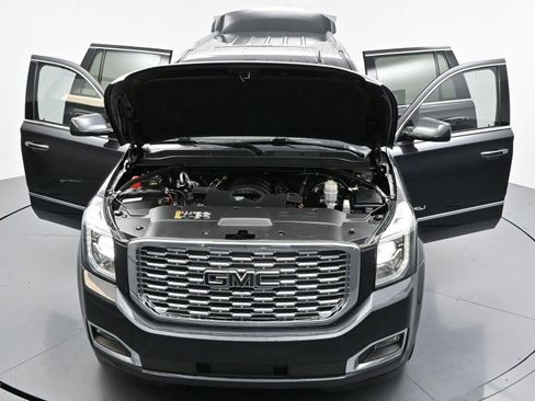 Used 2020 GMC Yukon Denali w/ Denali Ultimate Package AWD/4WD image 53