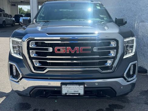 Used 2022 GMC Sierra 1500 SLT AWD/4WD image 11