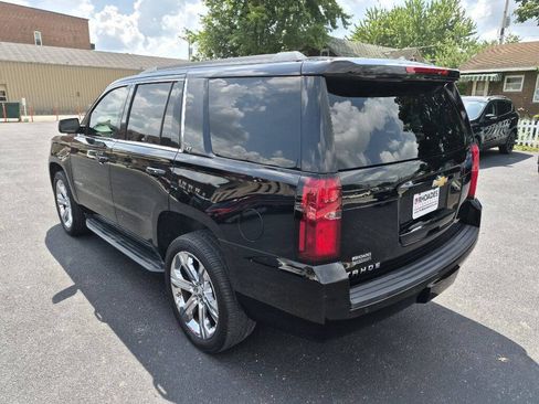 Used 2017 Chevrolet Tahoe LT w/ Luxury Package AWD/4WD image 3