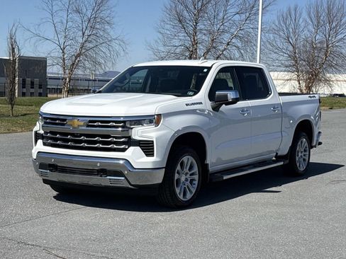 Used 2023 Chevrolet Silverado 1500 LTZ AWD/4WD image 27
