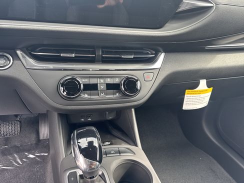 New 2026 Buick Envista Sport Touring w/ Convenience I Package FWD image 16
