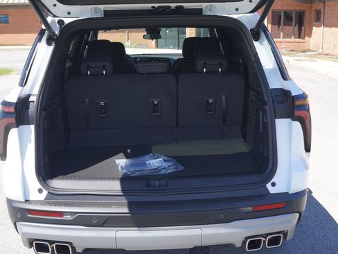 New 2026 Chevrolet Traverse LT image 5
