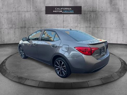 Used 2017 Toyota Corolla SE w/ SE Premium Package FWD image 7