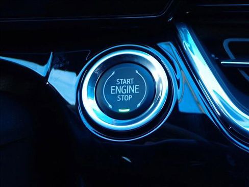 New 2025 Chevrolet Trax RS w/ Driver Confidence Package image 22