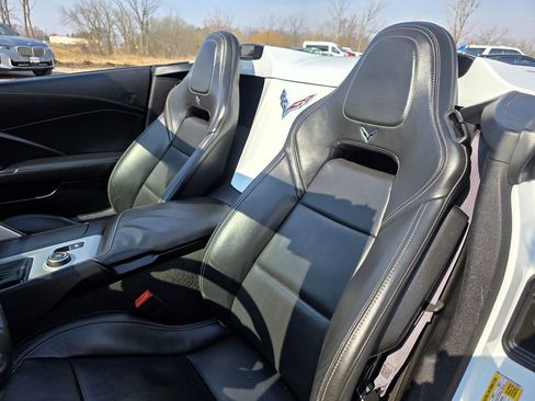 Used 2014 Chevrolet Corvette Stingray Convertible w/ 2LT Preferred Equipment Group image 33