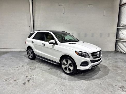 Used 2016 Mercedes-Benz GLE 350 4MATIC image 4