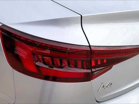 Used 2018 Audi A4 2.0T Prestige w/ Prestige Package image 28