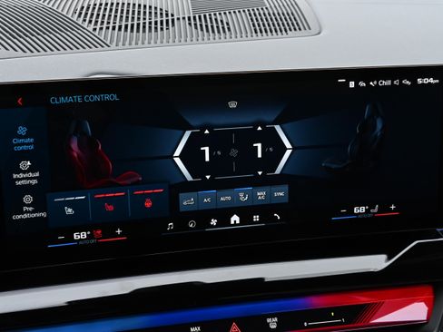 Used 2025 BMW M5 w/ Executive Package image 18