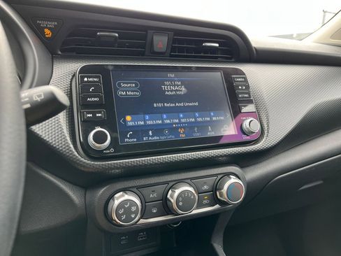 Used 2024 Nissan Kicks SV image 20