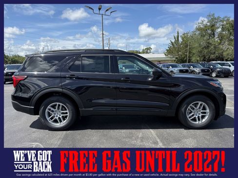 New 2026 Ford Explorer Active w/ Active Comfort Package RWD image 3