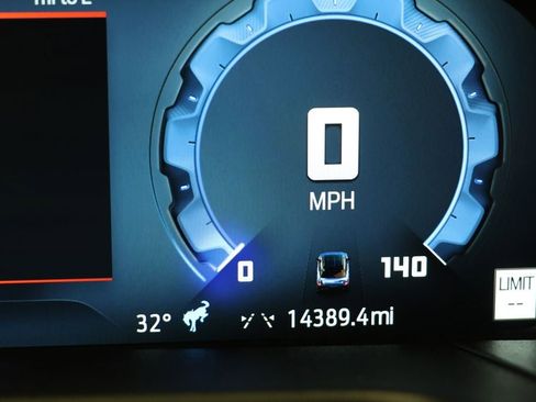 Used 2025 Ford Bronco Sport Outer Banks w/ Outer Banks Tech Package+ image 19