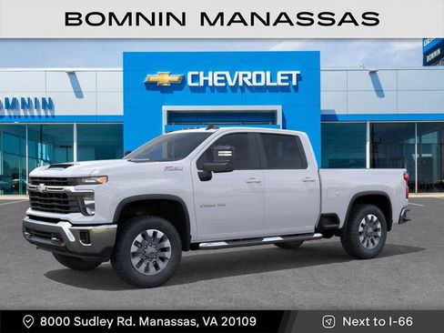 New 2026 Chevrolet Silverado 2500 LT image 2