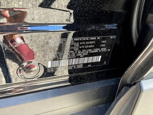 Used 2024 Toyota RAV4 XLE w/ Convenience Package image 16